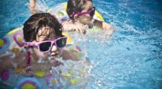 girls, swimming, splashing