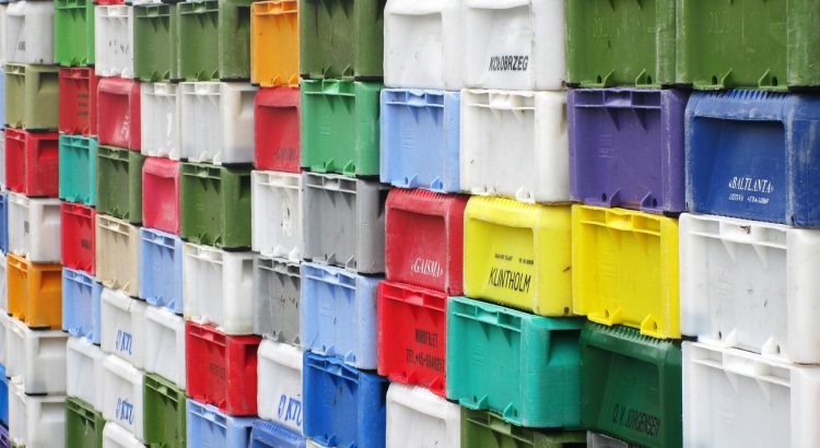 Boxes Port Colorful  - kbrosig / Pixabay