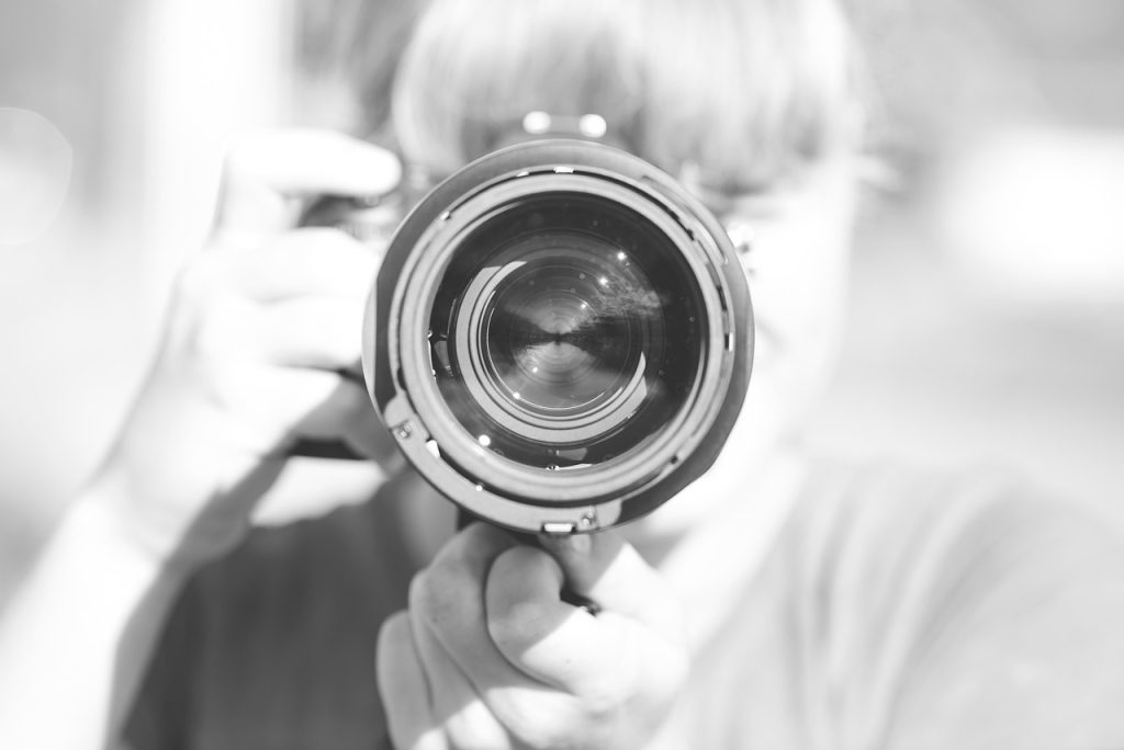 Camera Photography Lens  - Pezibear / Pixabay