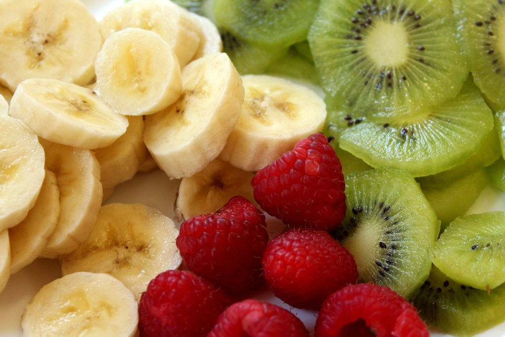 Fruit Kiwi Banana Raspberries Diet - _Alicja_ / Pixabay