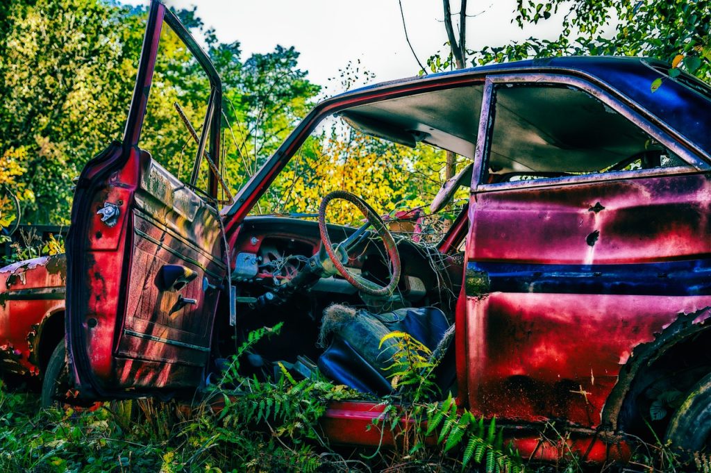 Pkw Scrap Wreck Auto Rusted Rust 