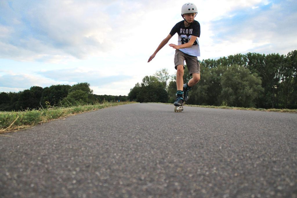 Skate Backlighting Sports Fitness - Muscat_Coach / Pixabay